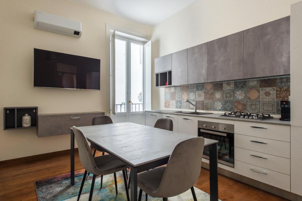 Anna'S Luxury Apartment Палермо Екстер'єр фото